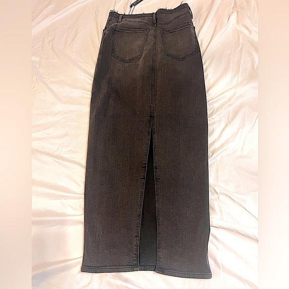 Raw hem waist - high Waisted Black Denim Maxi Skirt with Back Slit - Size 2 NWT - Picture 10 of 15